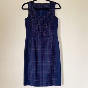 Tommy Hilfiger Navy Fitted V-neck Pencil Dress 4